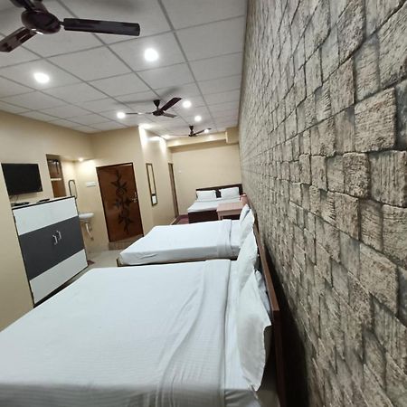 Hotel R D Palace Varanasi Exterior photo